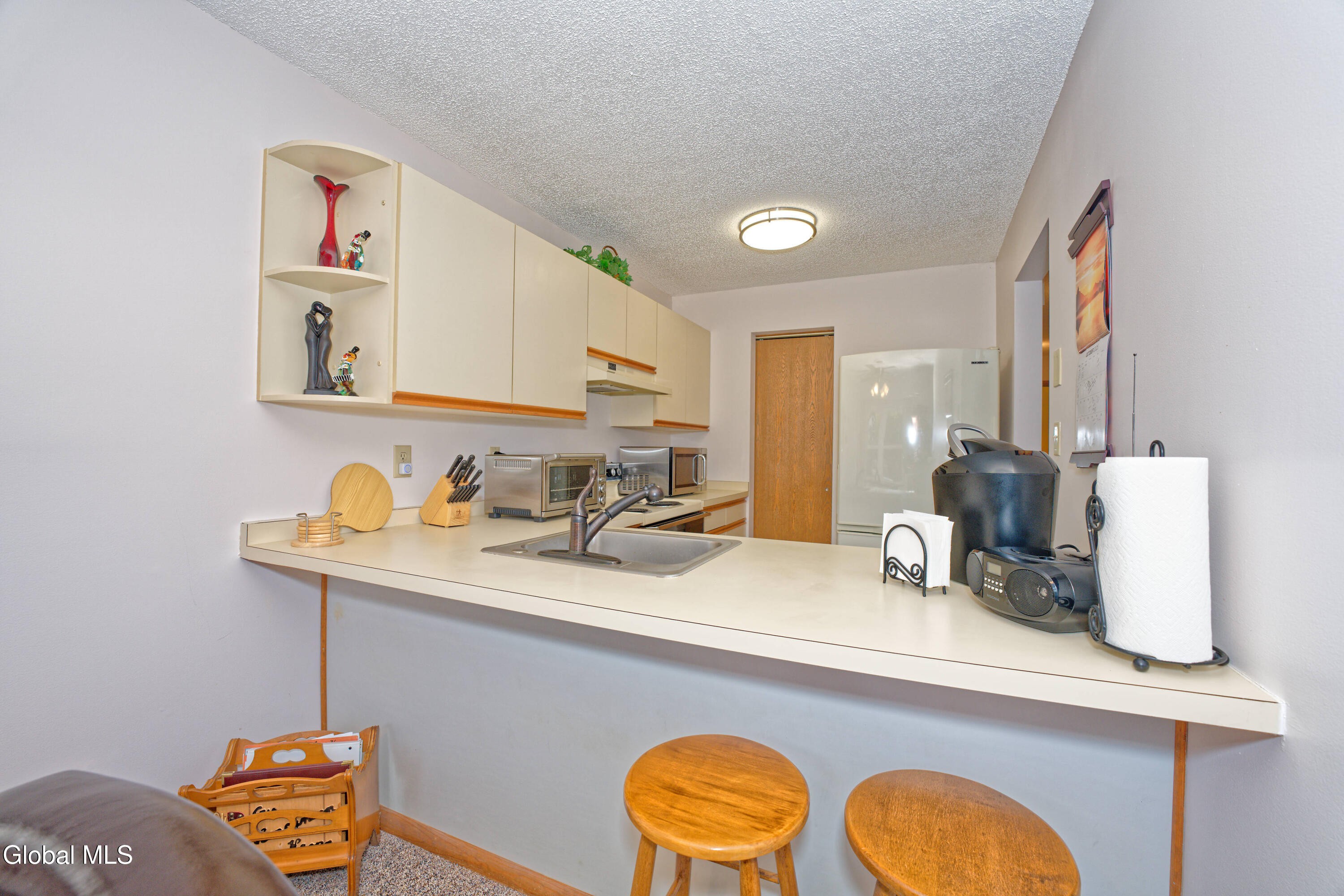 505 Greenwich Drive
