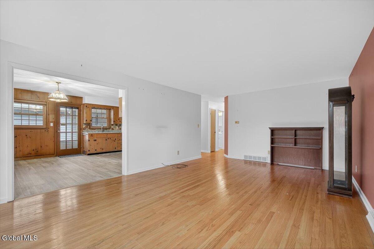 532 Wayne Place