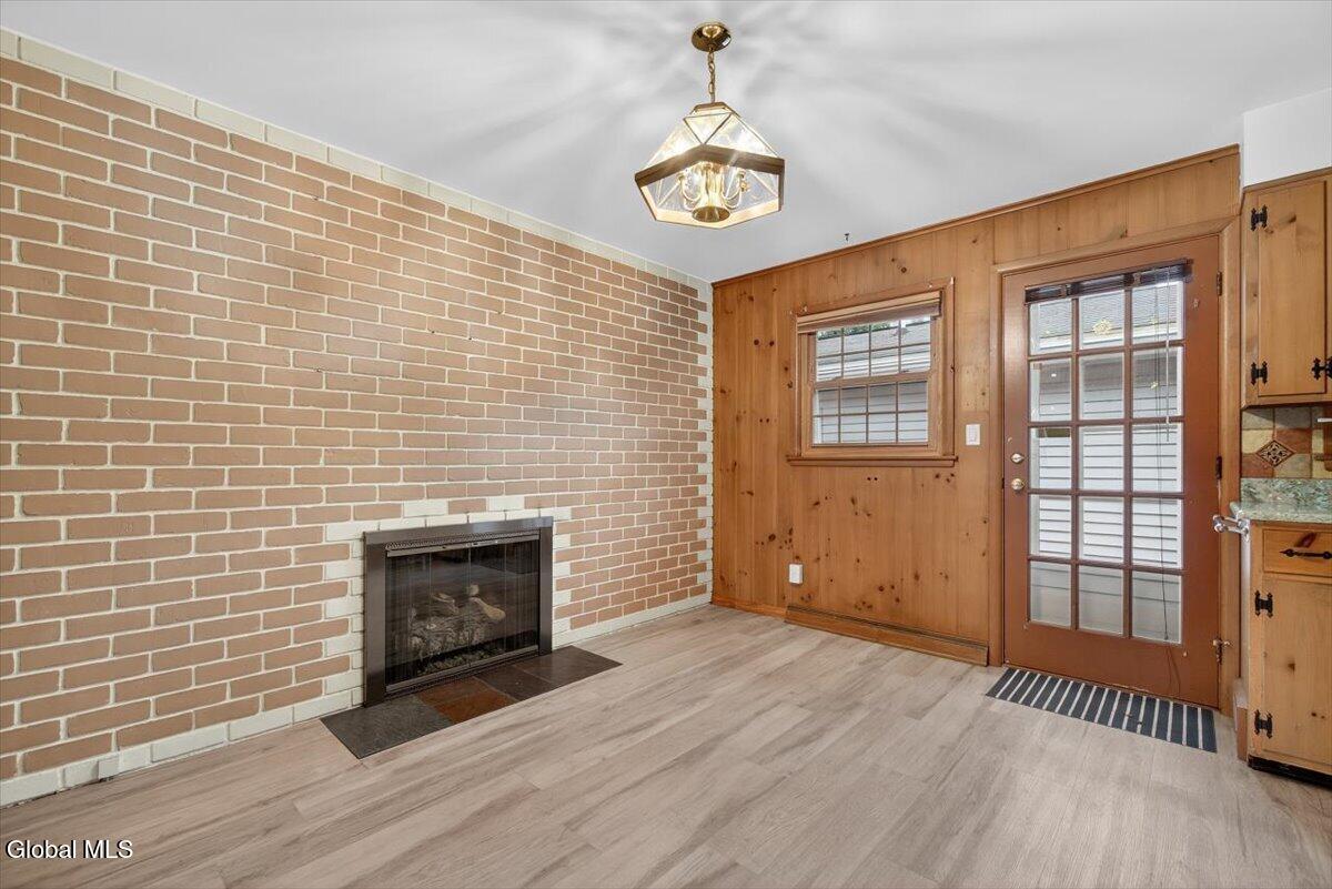 532 Wayne Place