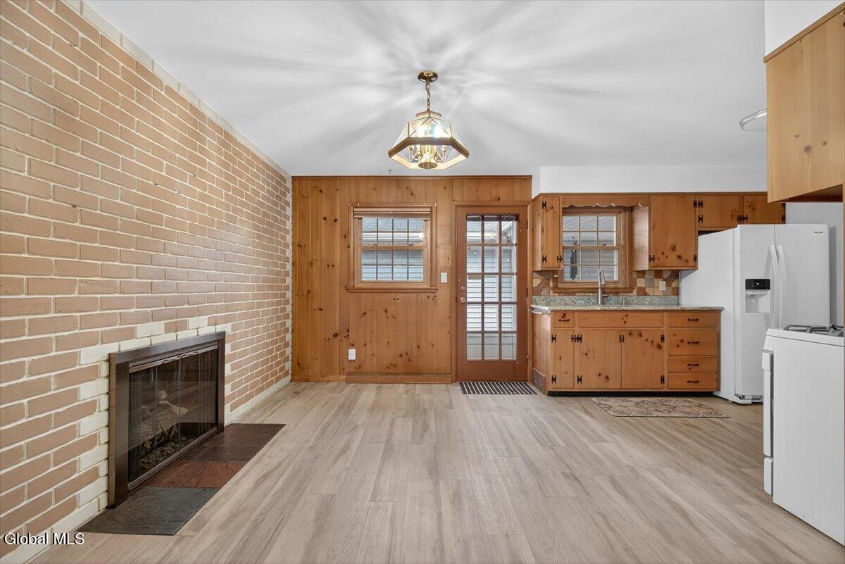 532 Wayne Place