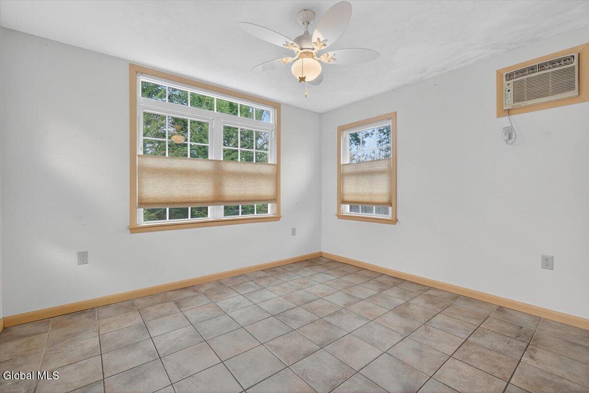 532 Wayne Place