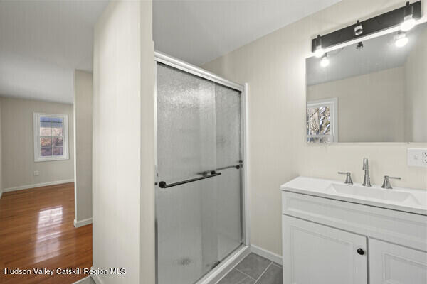 1108 New York 295