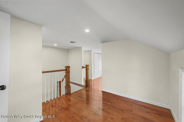 1108 New York 295