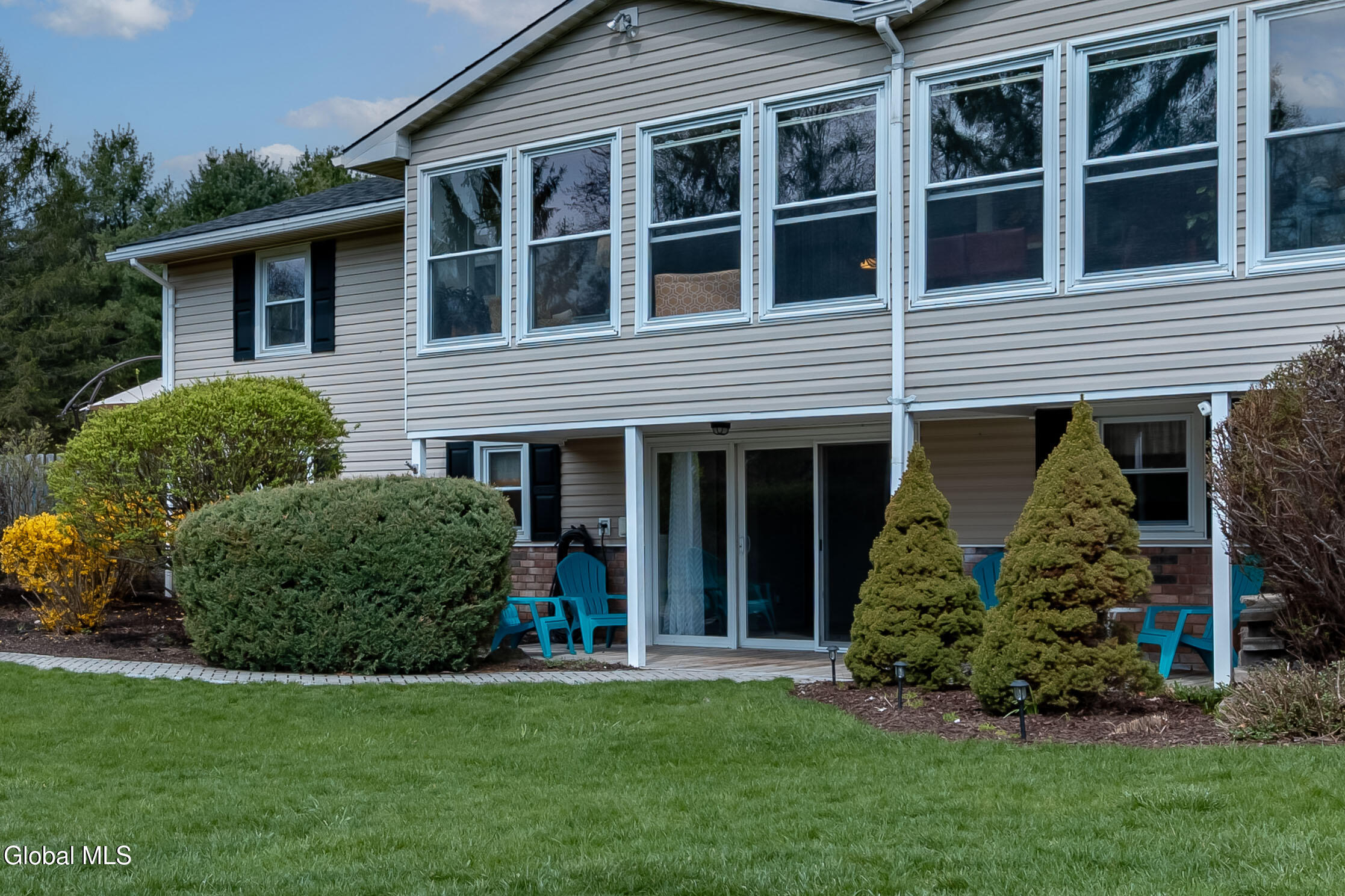 13 Mountain View Road