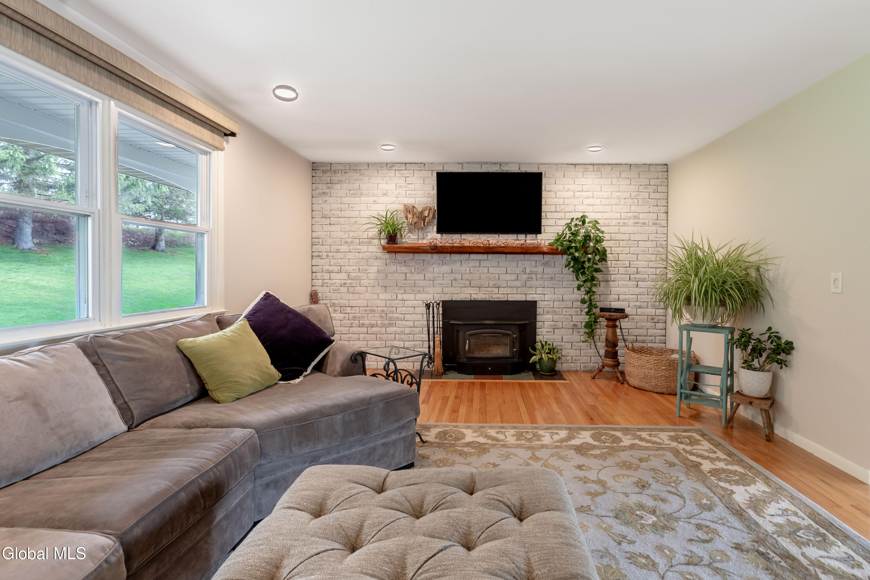 13 Mountain View Road
