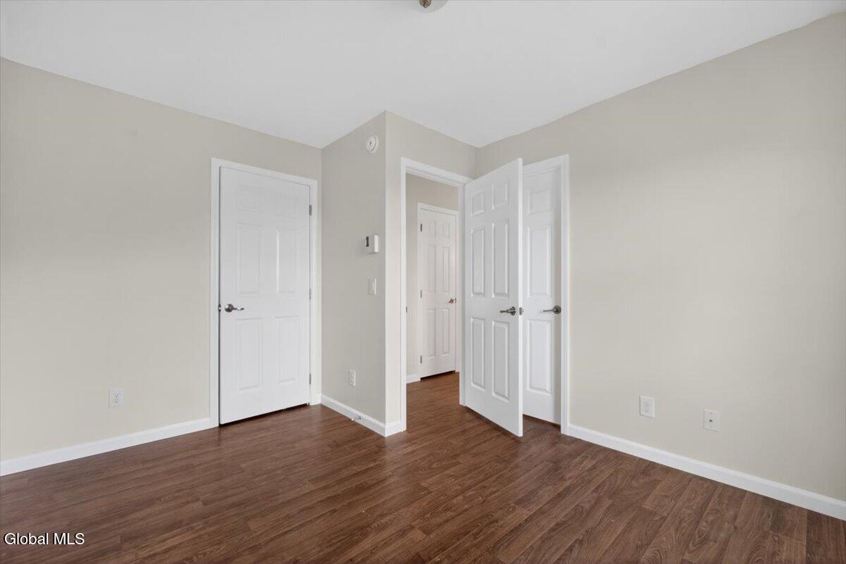 581 Pinewoods