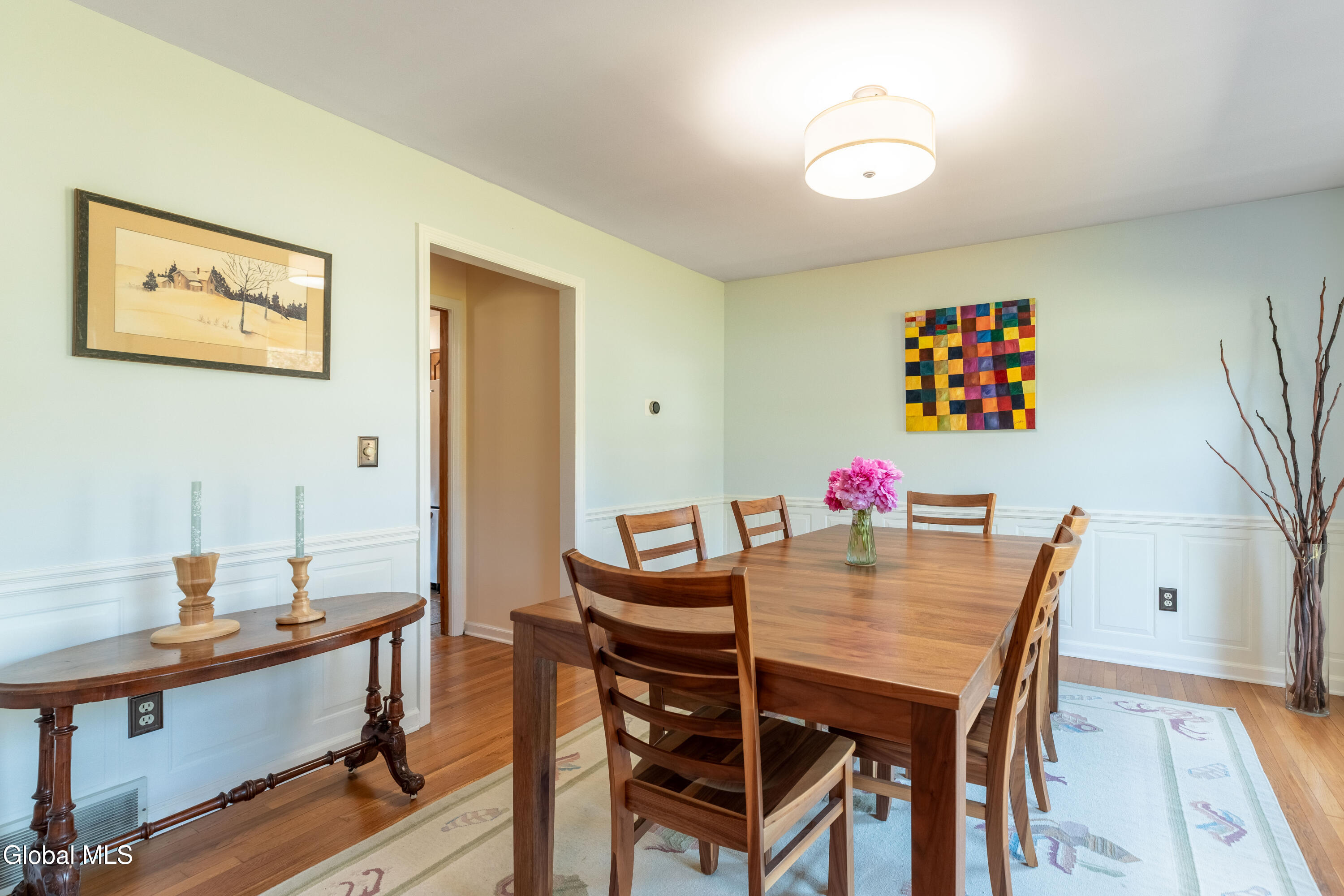 14 Edgewater Court
