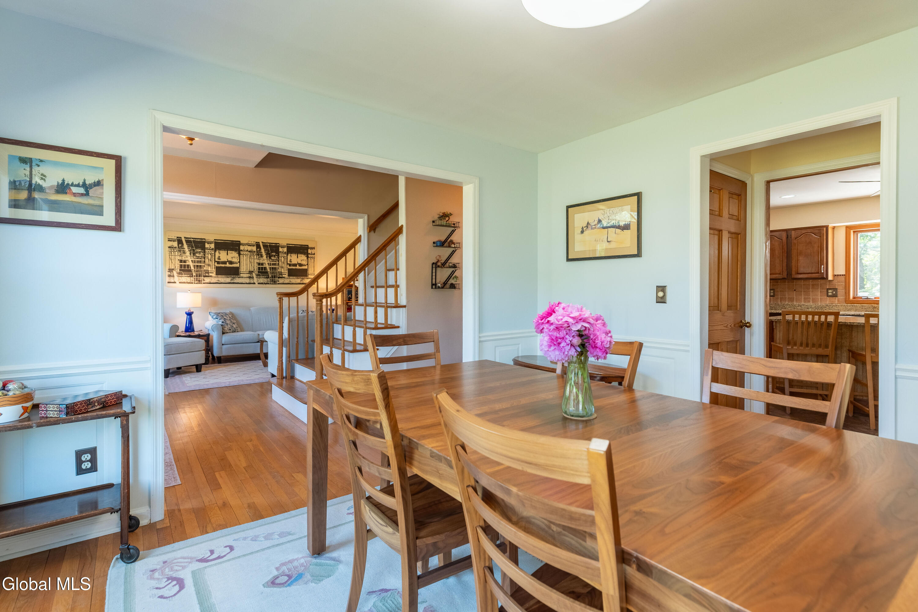 14 Edgewater Court