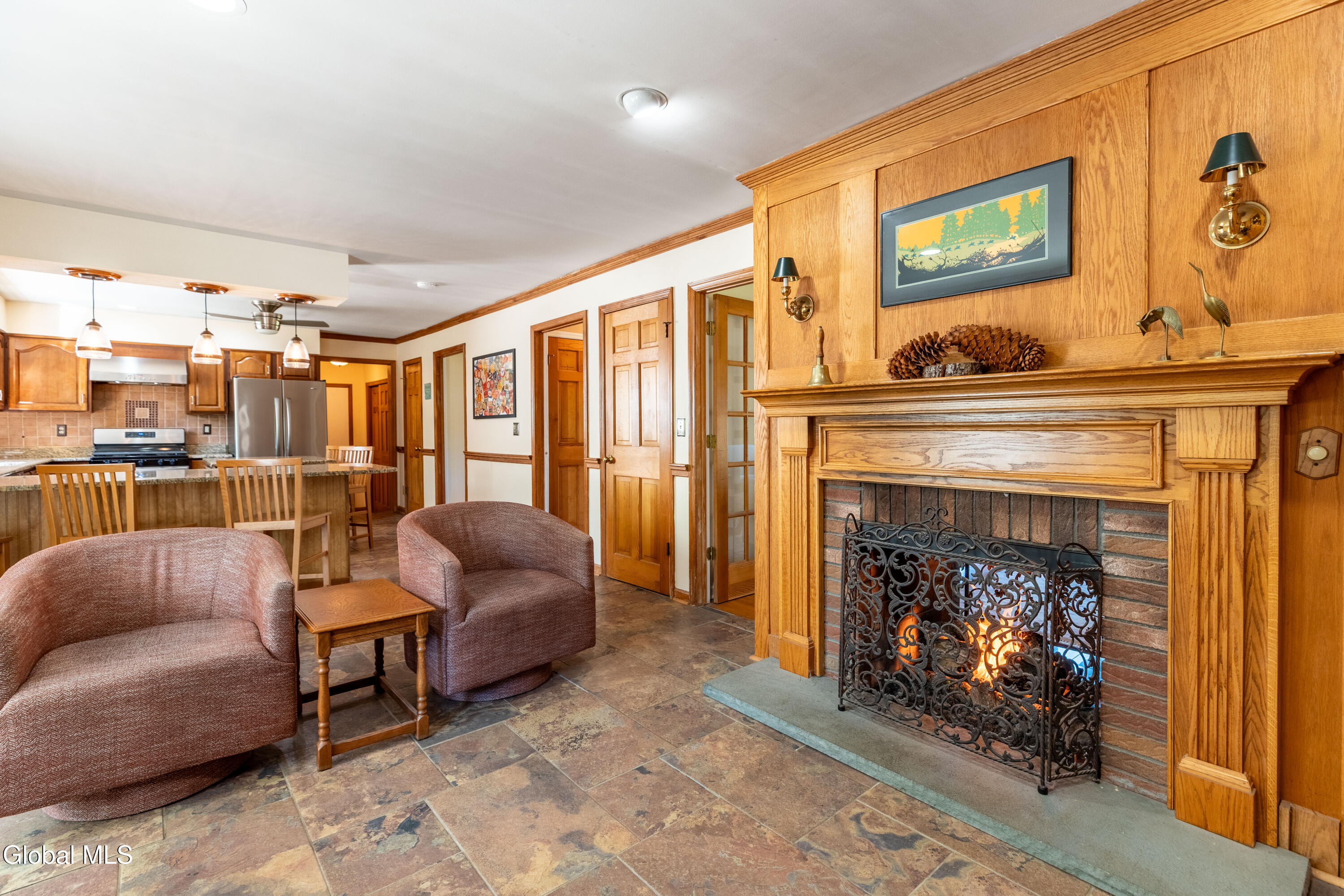 14 Edgewater Court
