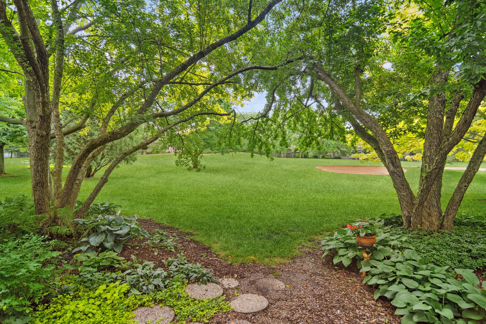 673 Golf Lane Unit: 953