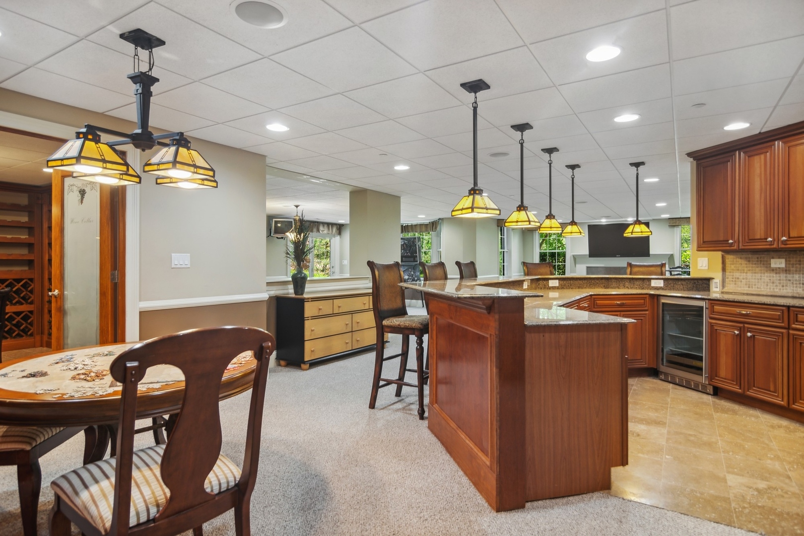 2 Turnbury Court