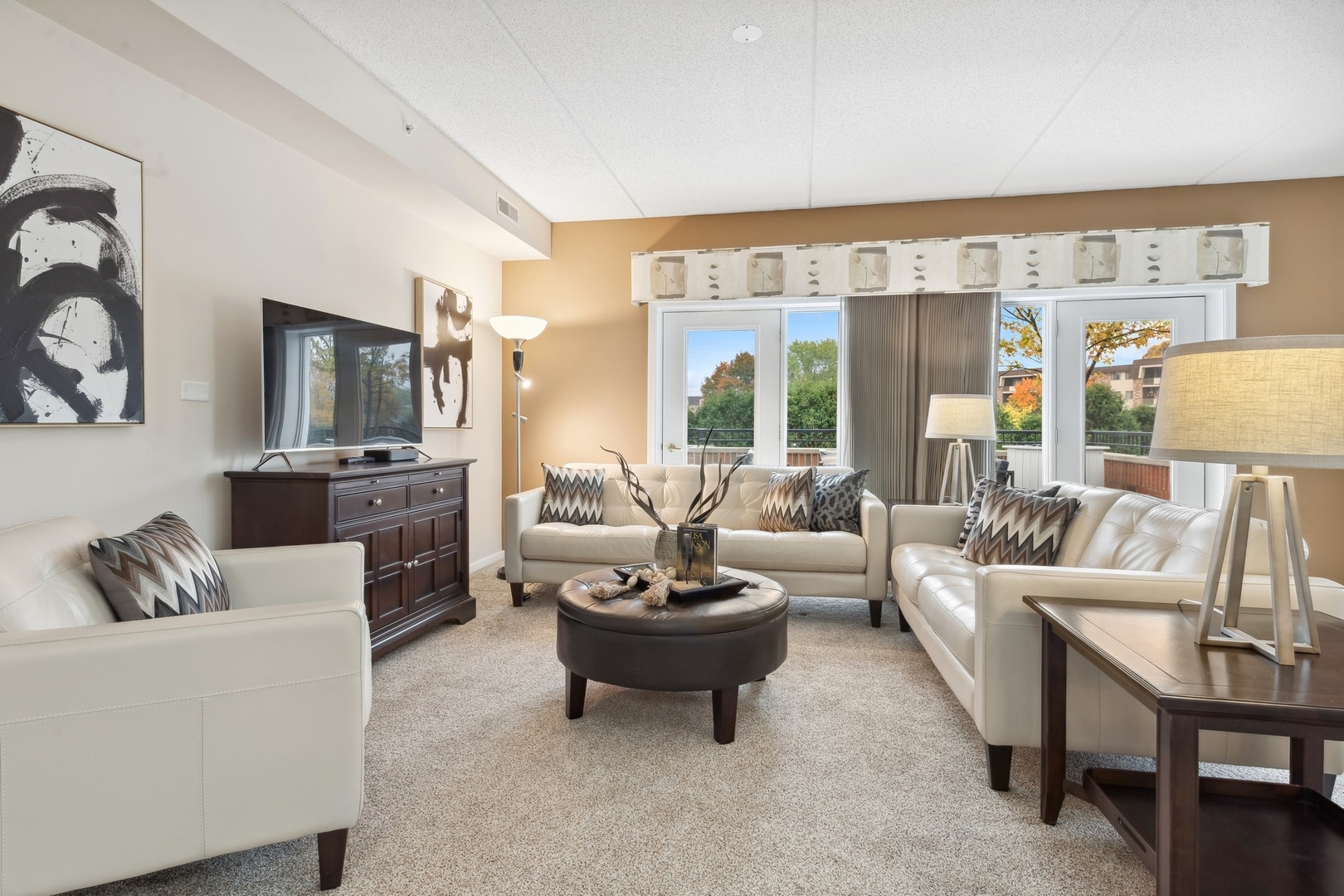 3451 N Carriageway Drive Unit: 209