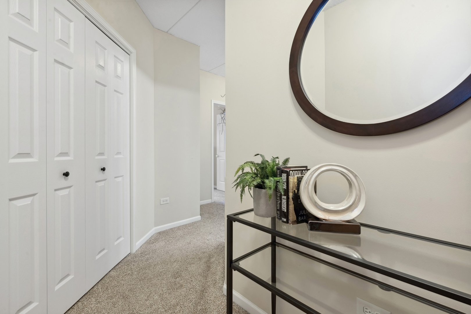 3451 N Carriageway Drive Unit: 209