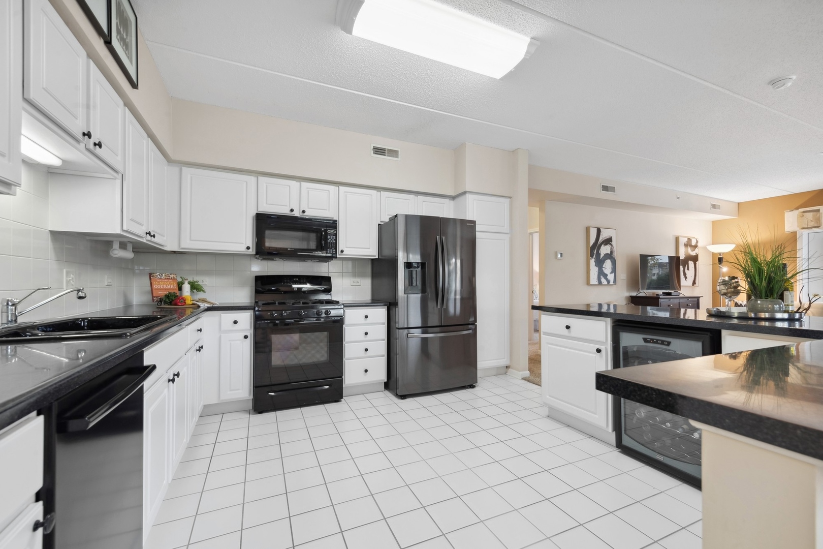 3451 N Carriageway Drive Unit: 209