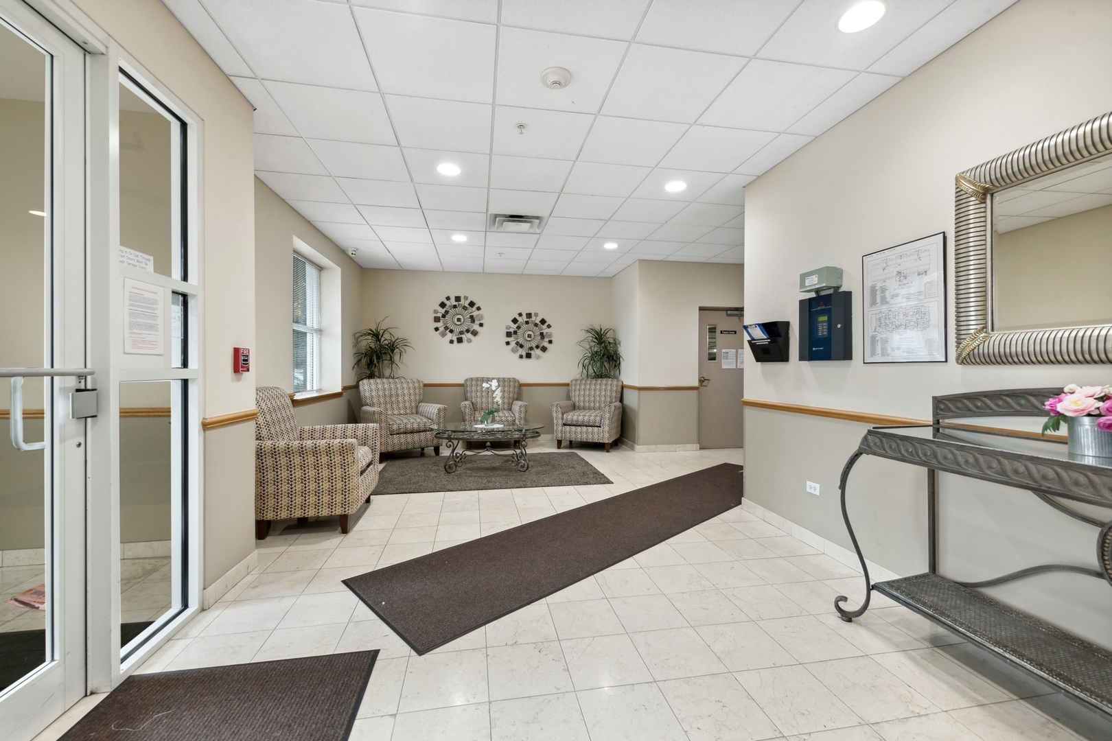 3451 N Carriageway Drive Unit: 209