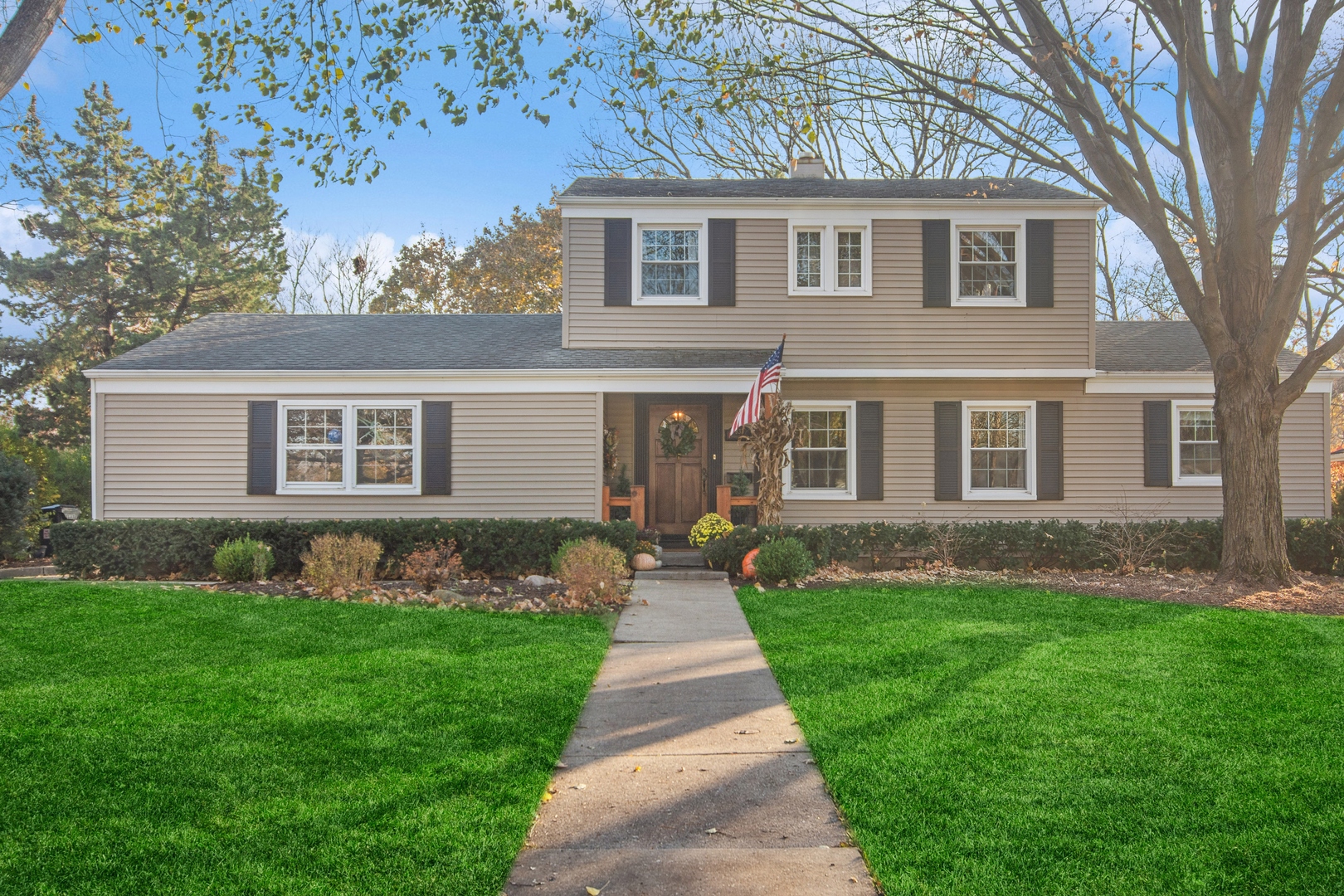 837 Harriet Lane
