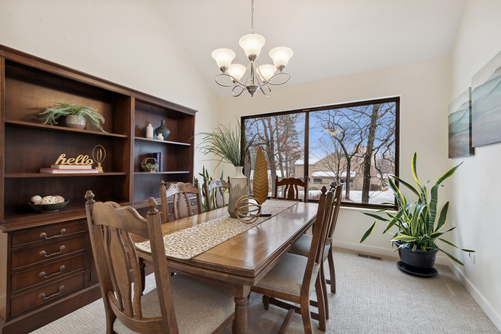 563 Woodview Road Unit: A