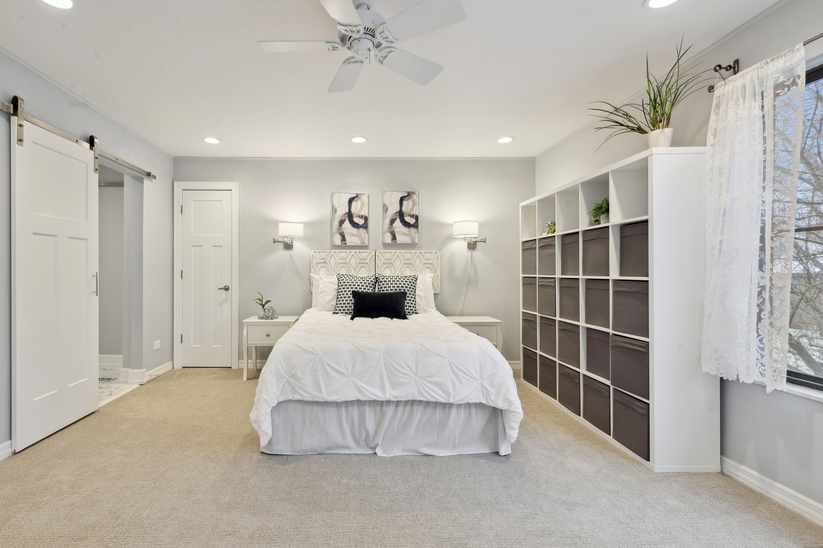 563 Woodview Road Unit: A