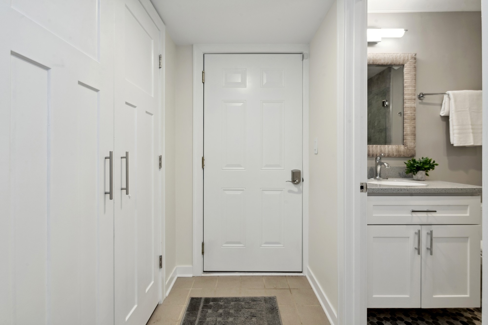 563 Woodview Road Unit: A