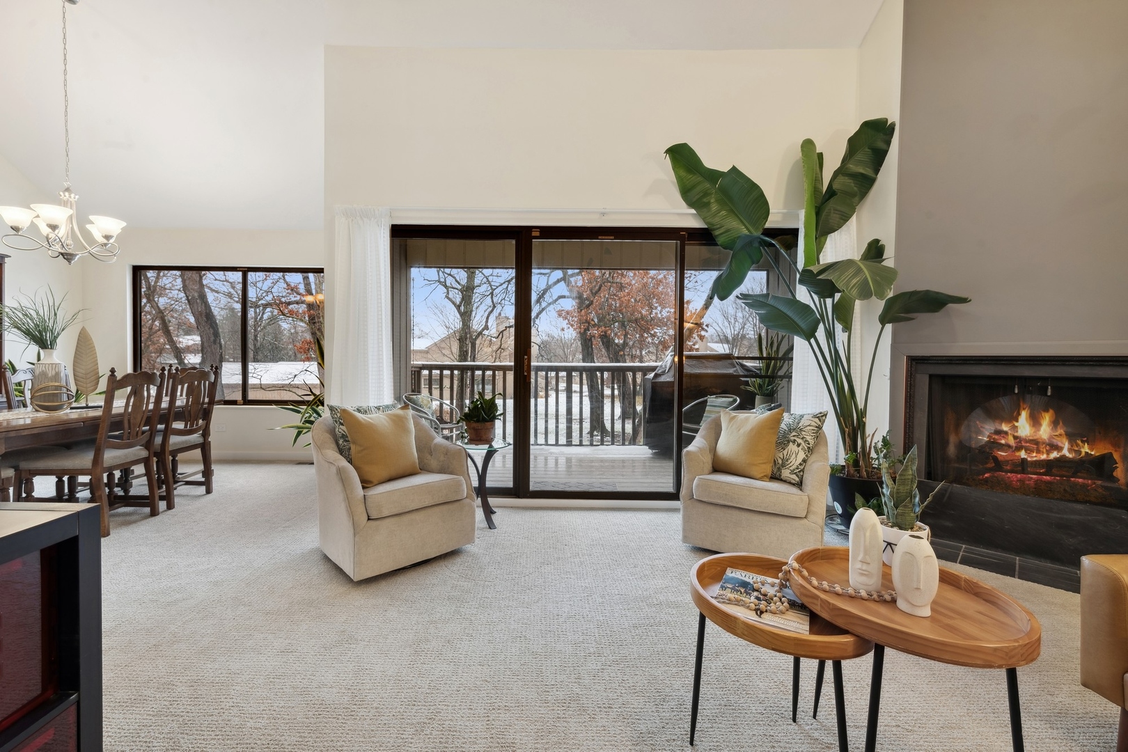563 Woodview Road Unit: A