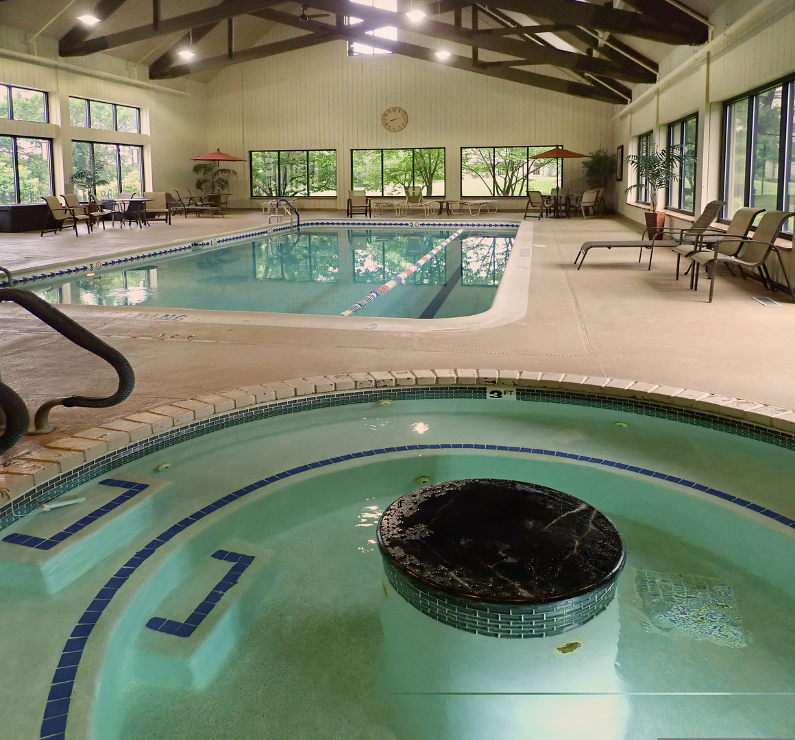 563 Woodview Road Unit: A