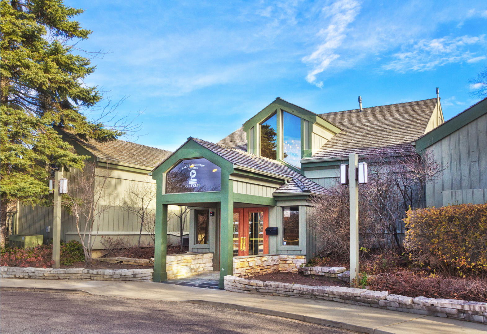 563 Woodview Road Unit: A