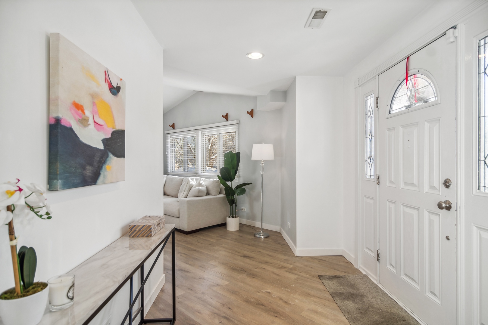 37 W Surrey Lane