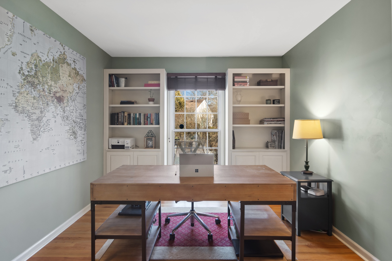 516 W Shady Lane