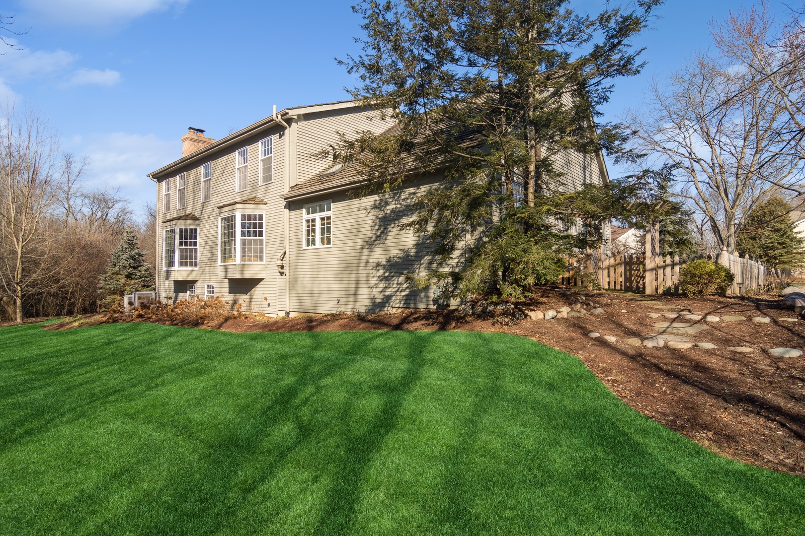 516 W Shady Lane