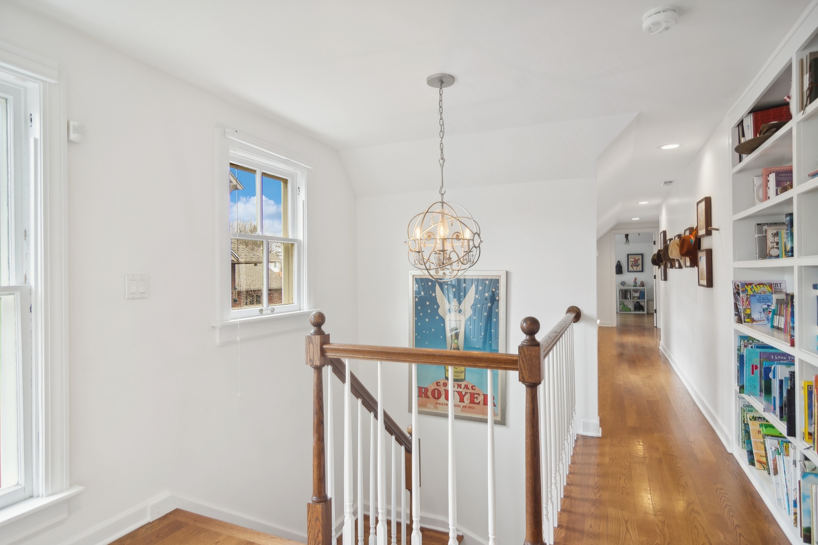 142 W Lake Street