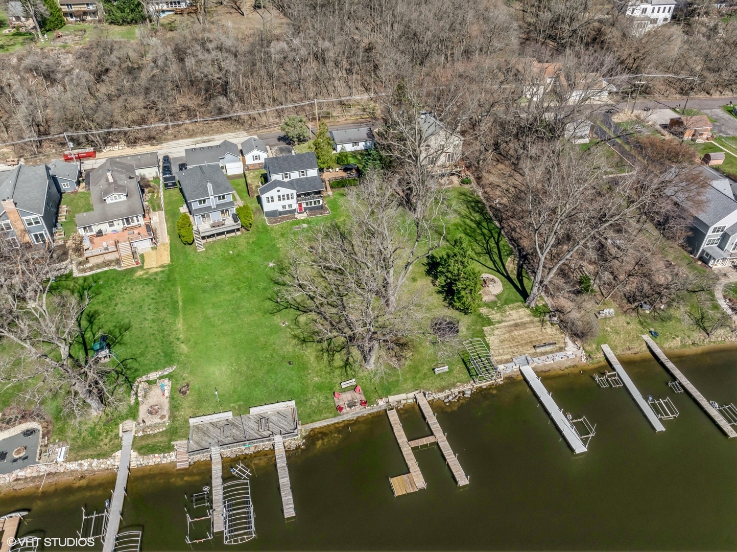 705 Spring Beach Way