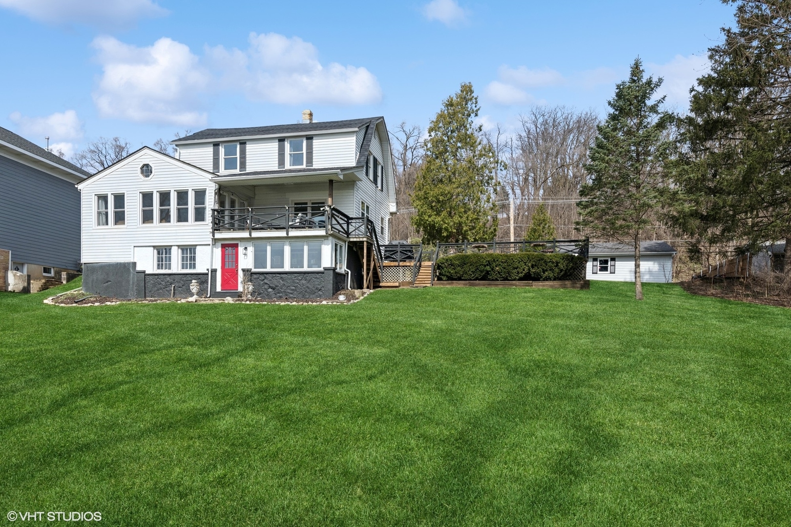 705 Spring Beach Way