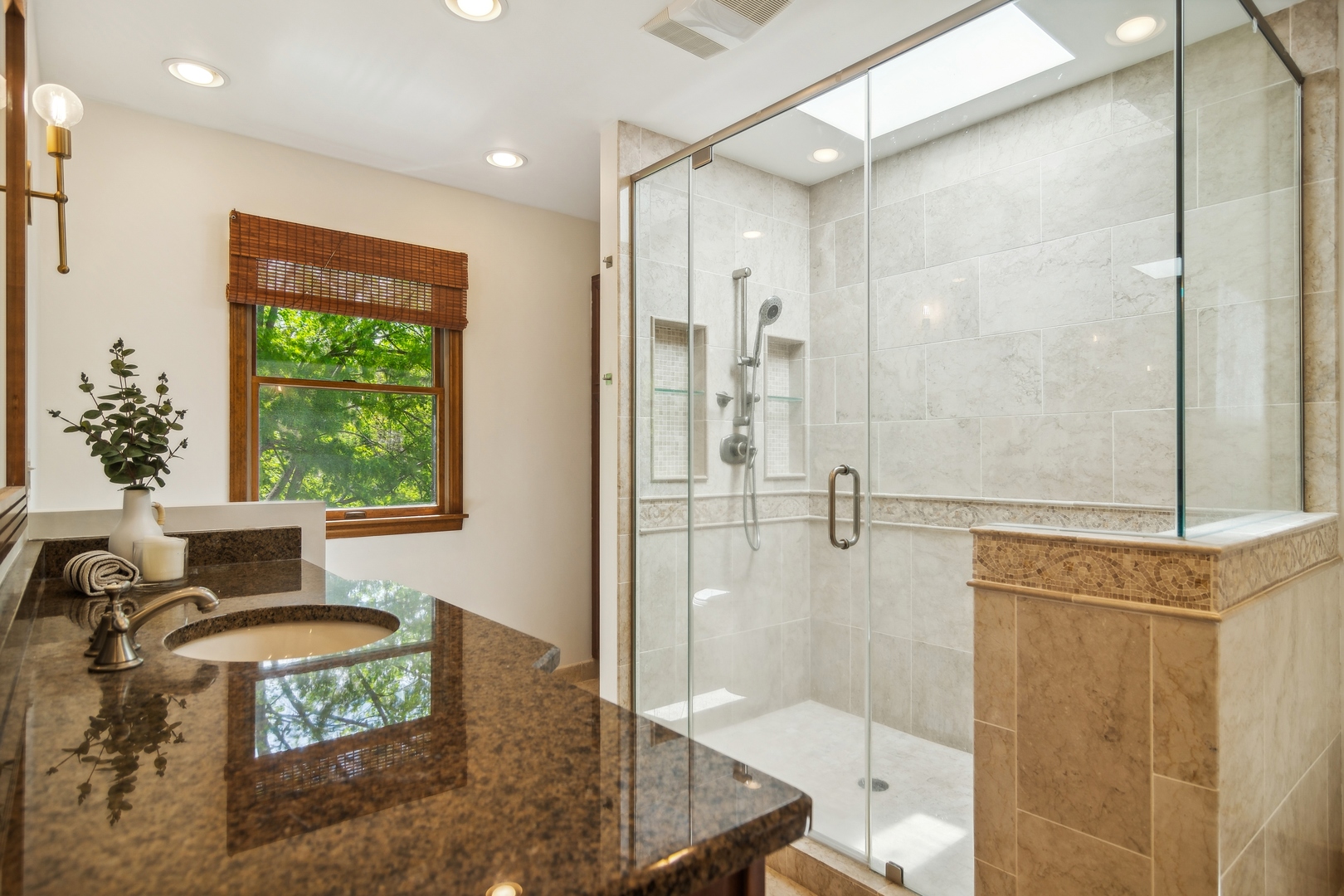 437 Dogwood Court