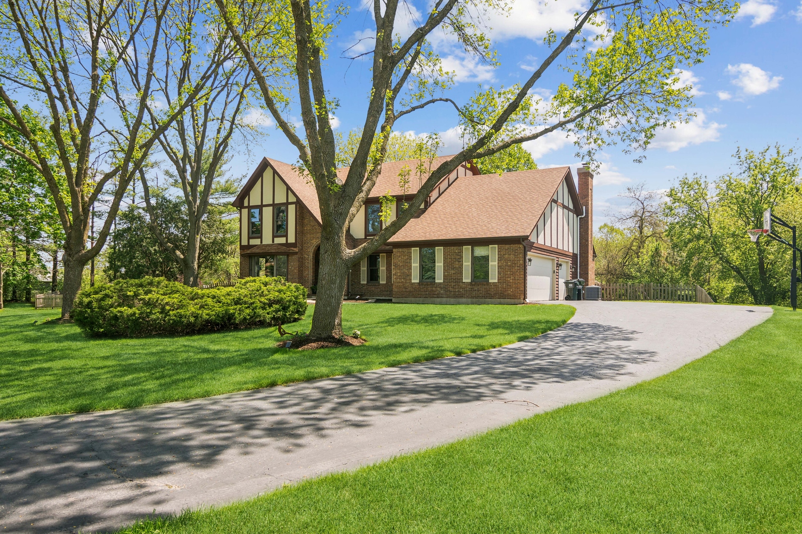 437 Dogwood Court