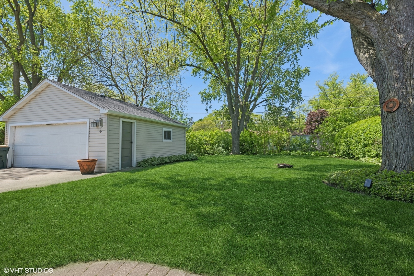 306 N Gibbons Avenue