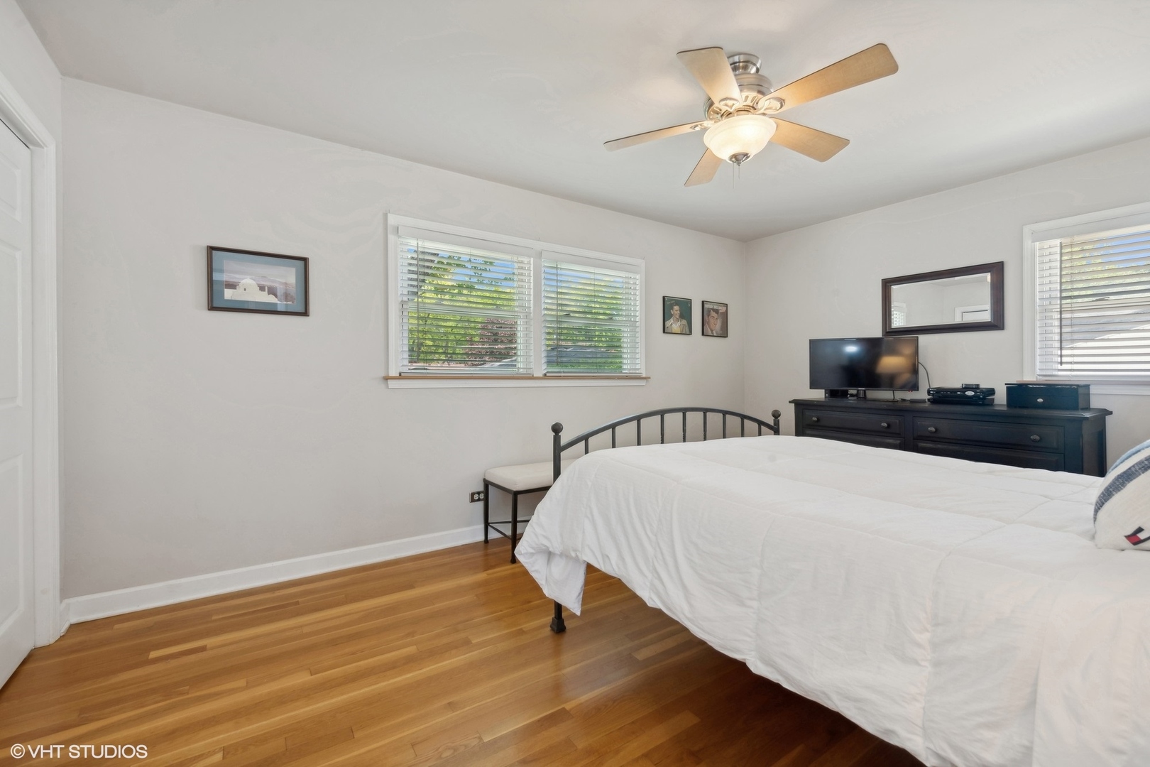 306 N Gibbons Avenue