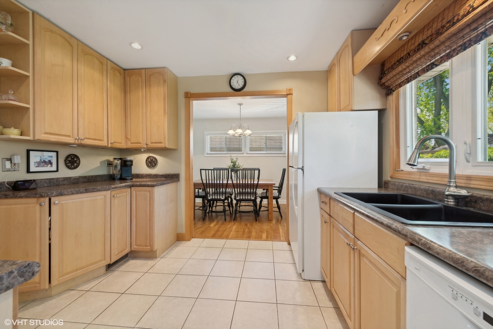 306 N Gibbons Avenue