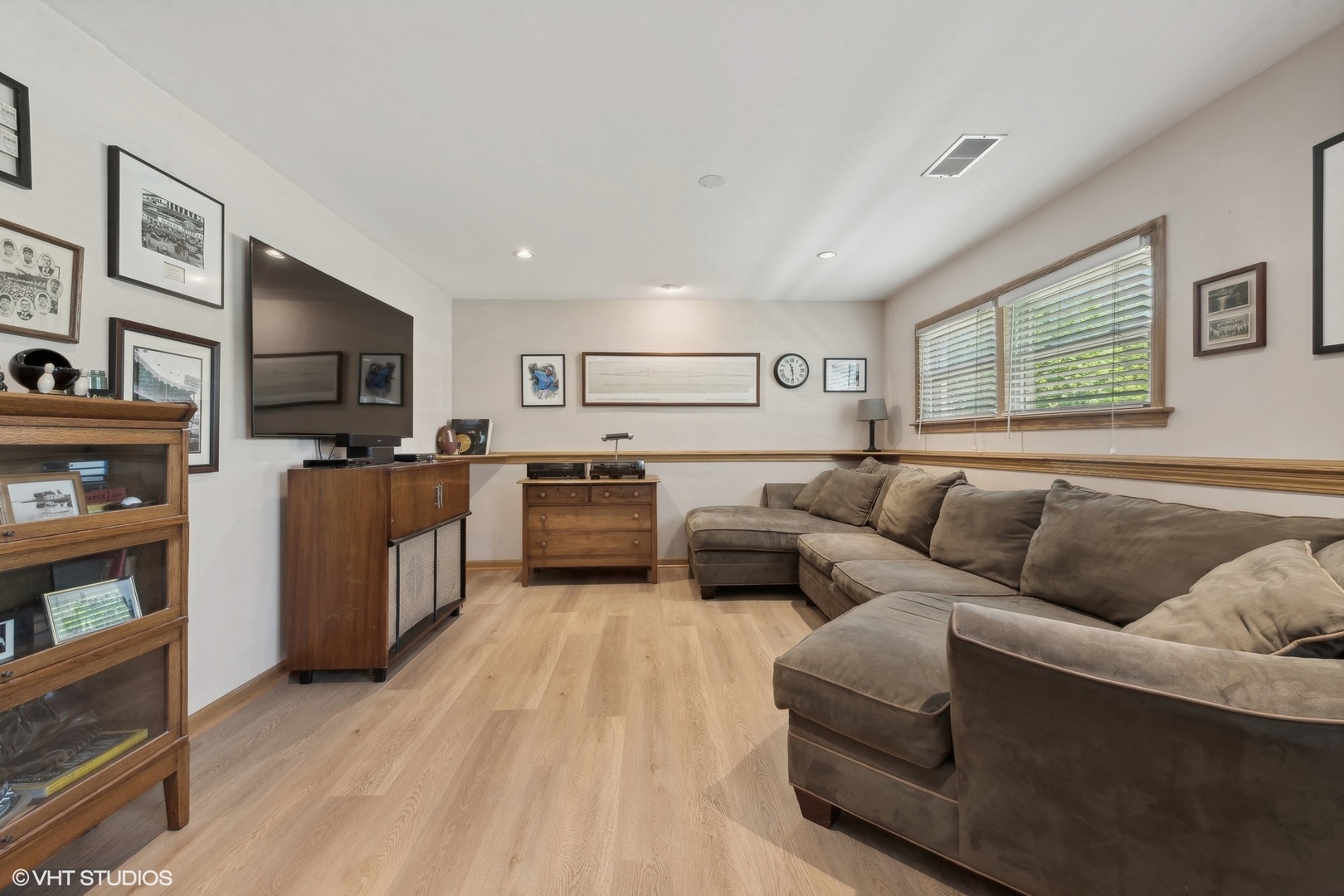 306 N Gibbons Avenue