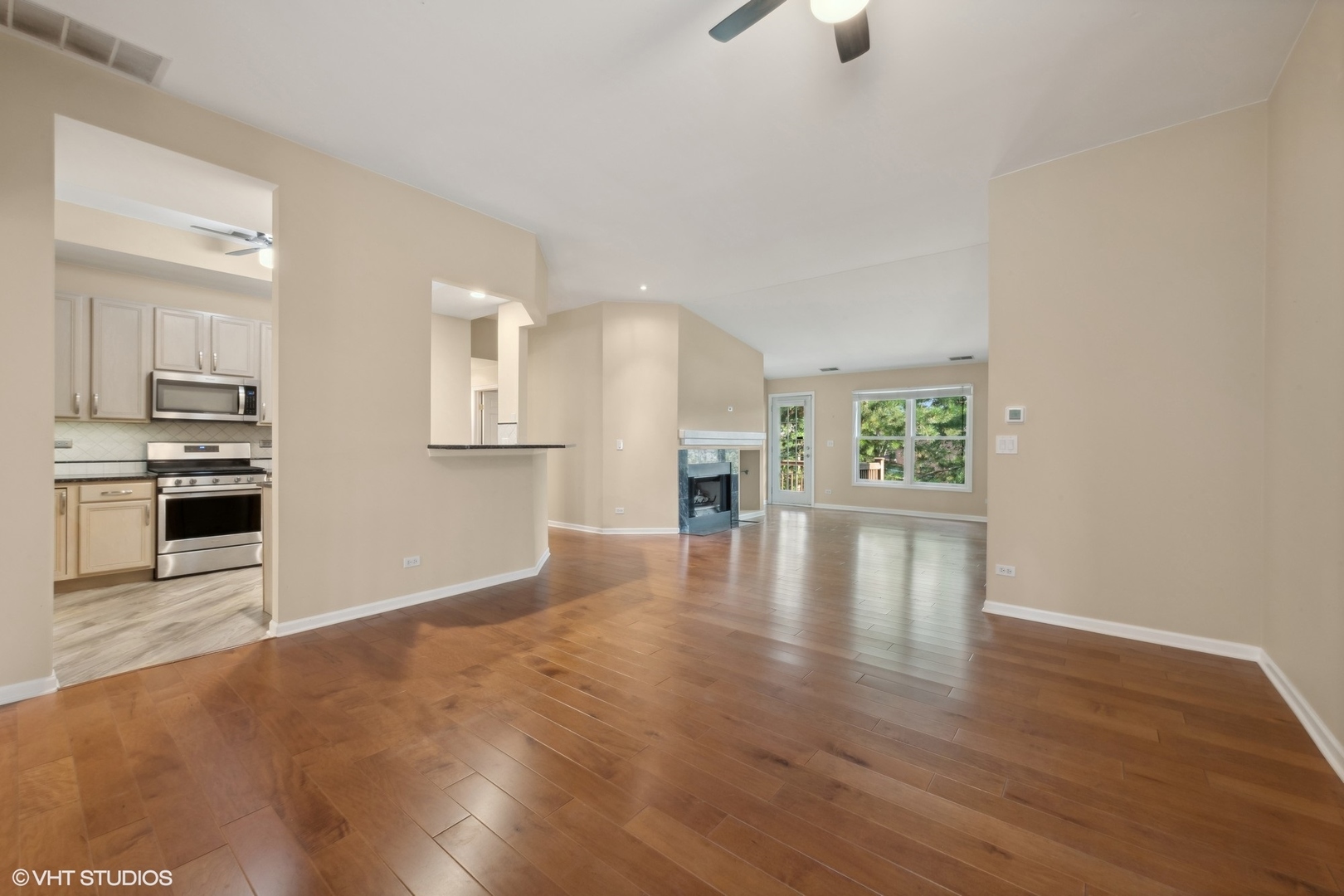 20 E Orchard Lane