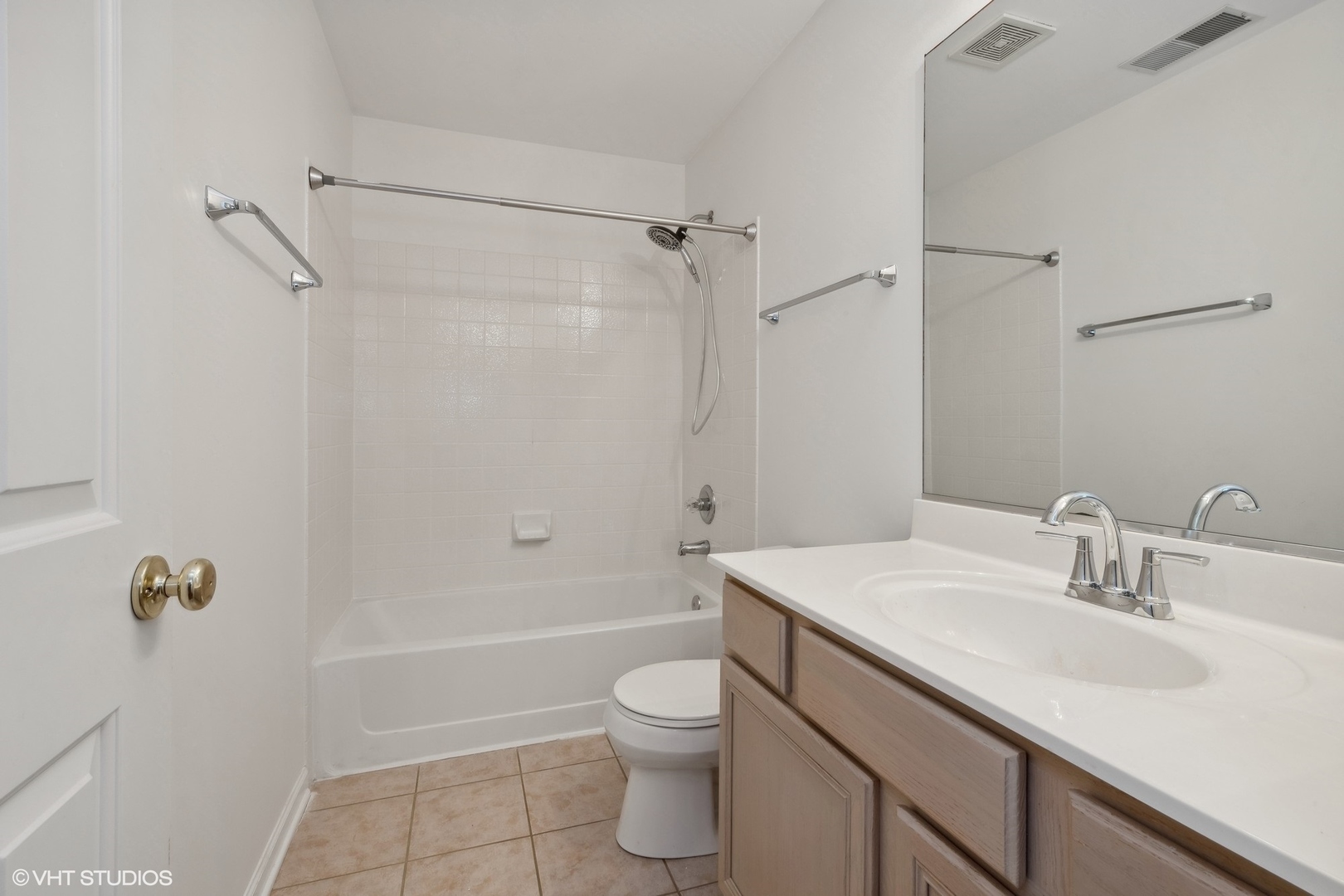 20 E Orchard Lane