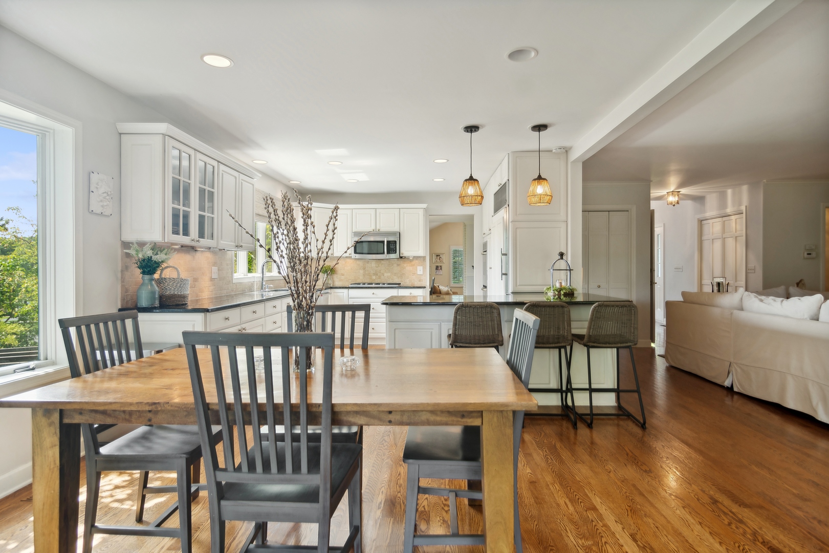 25333 N Cayuga Trail