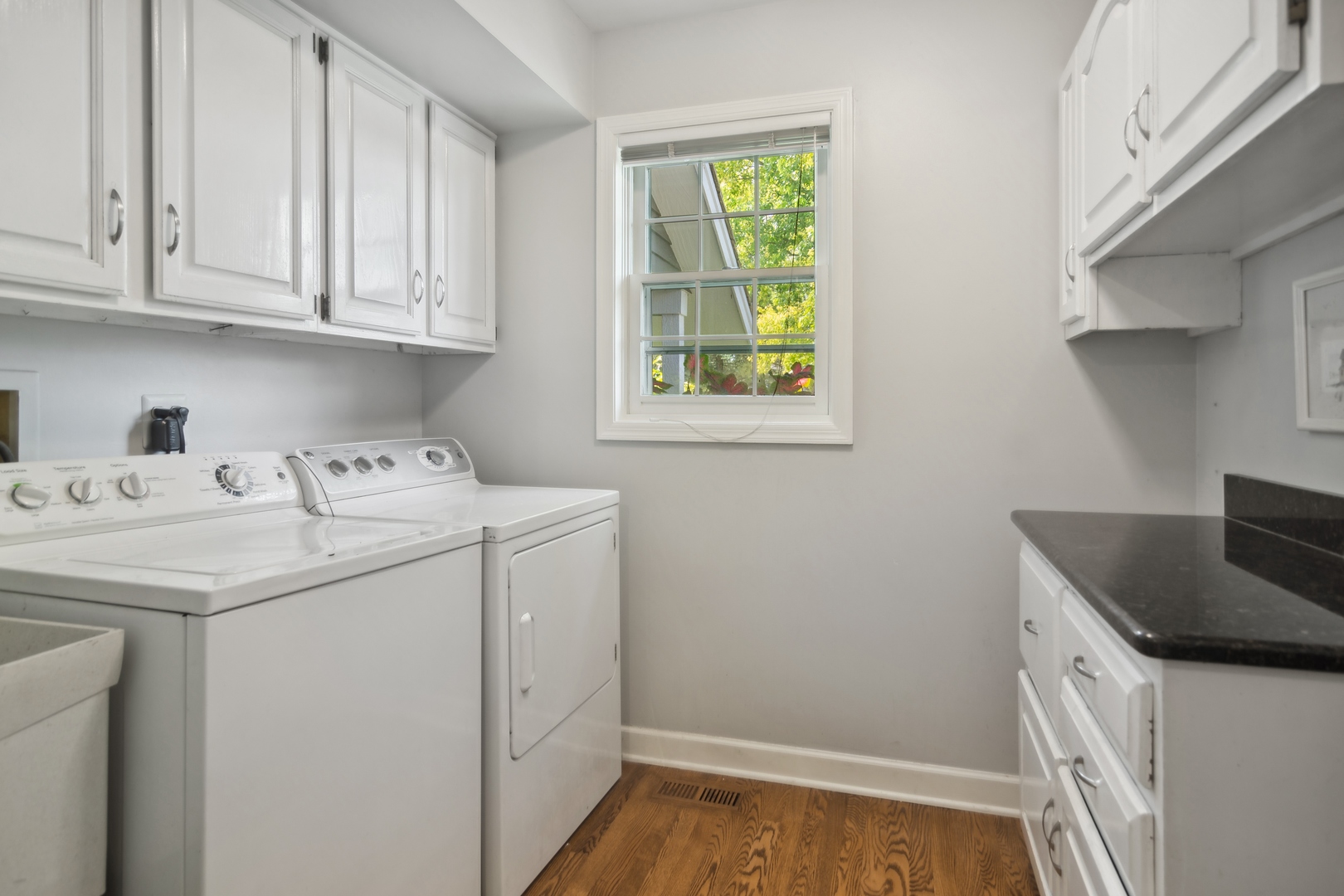 25333 N Cayuga Trail