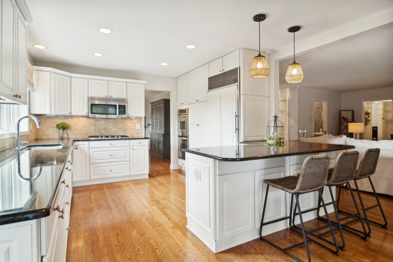 25333 N Cayuga Trail