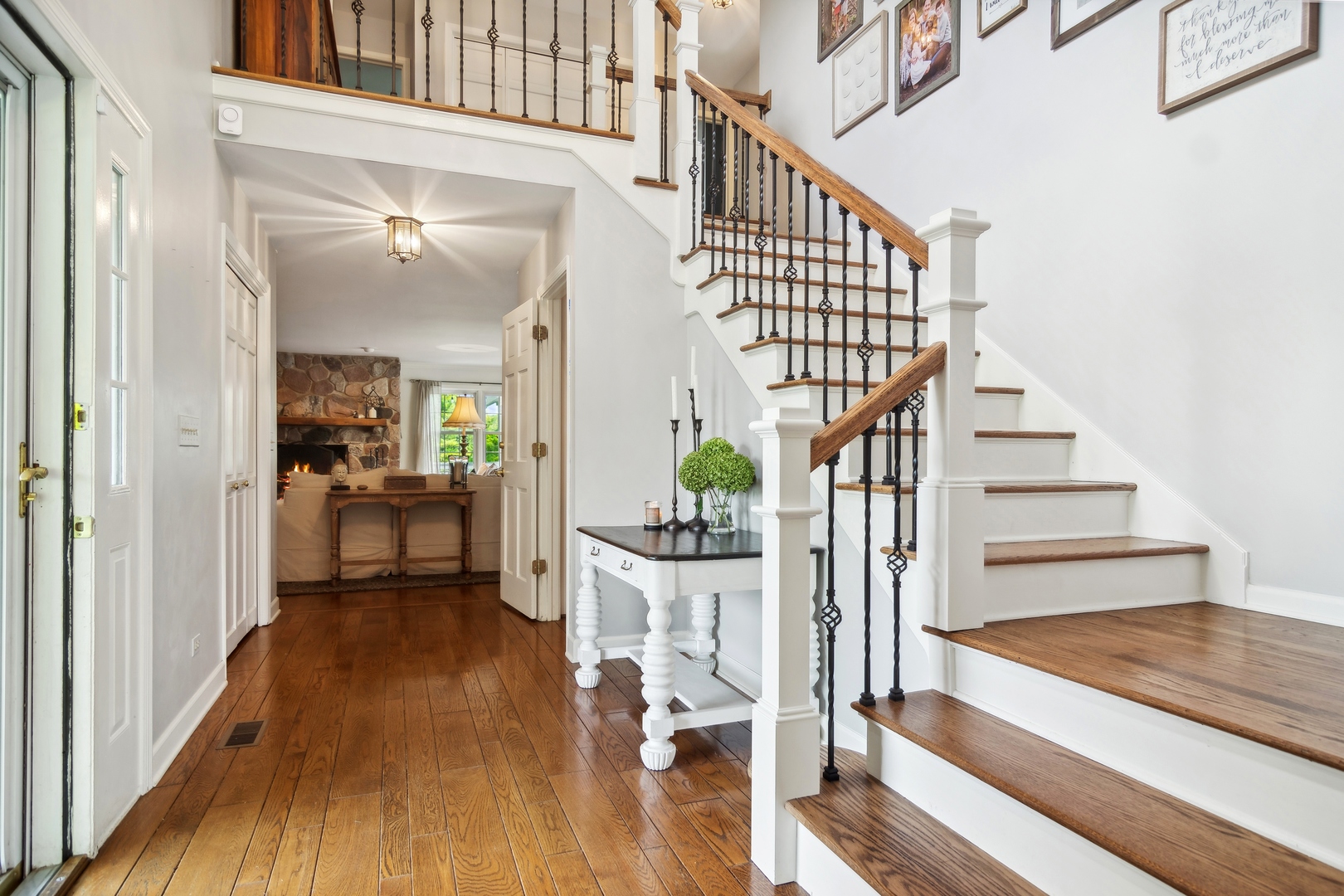 25333 N Cayuga Trail