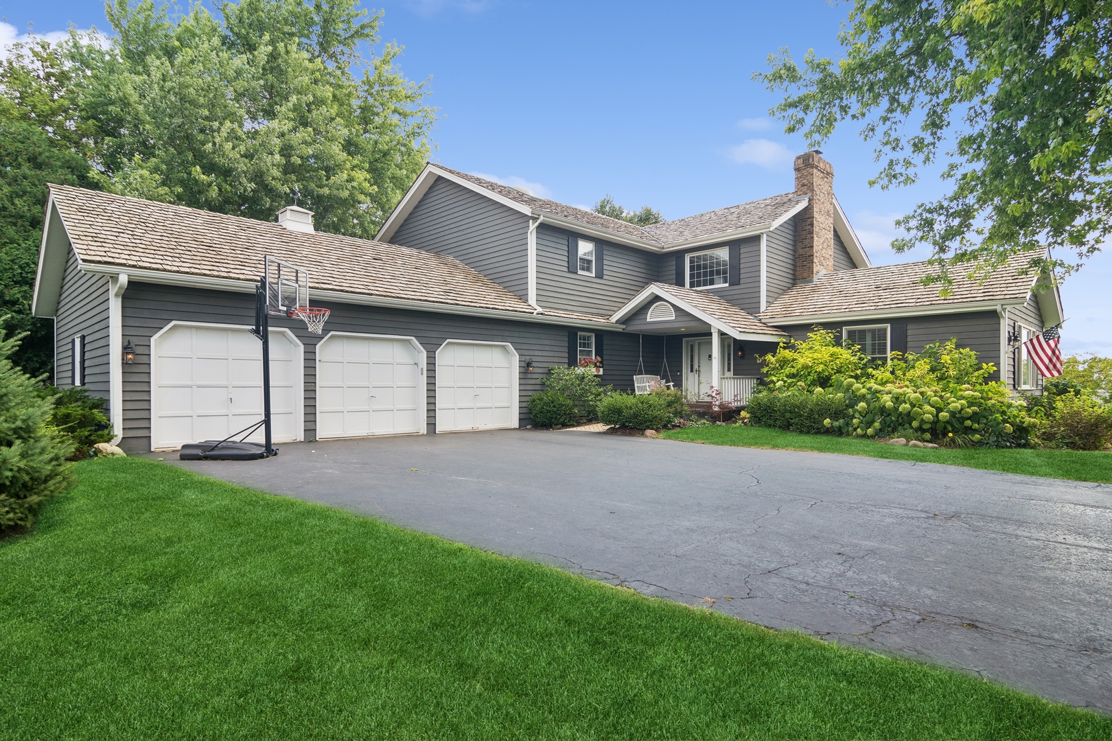 25333 N Cayuga Trail