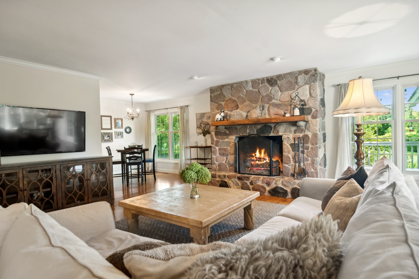 25333 N Cayuga Trail