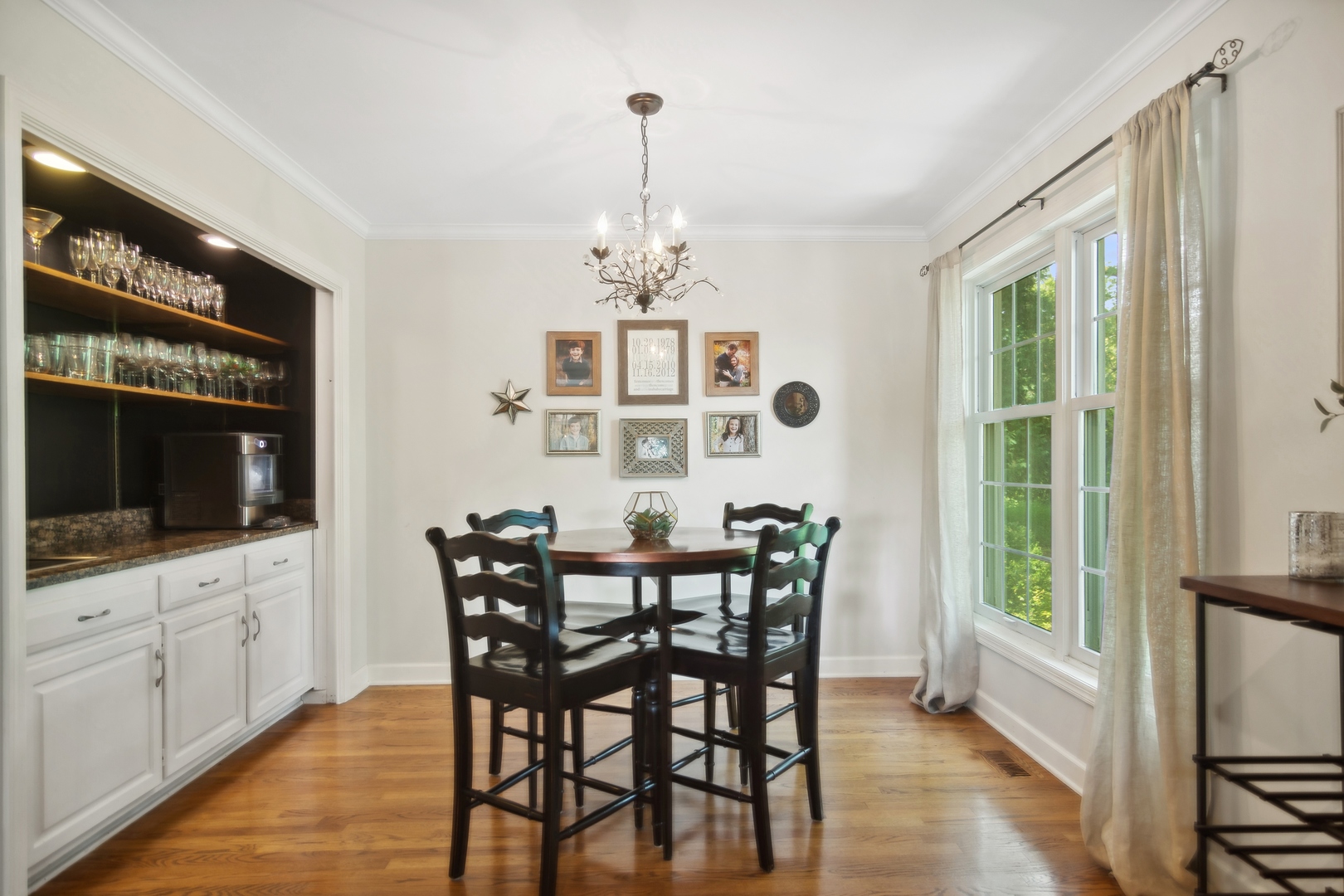 25333 N Cayuga Trail