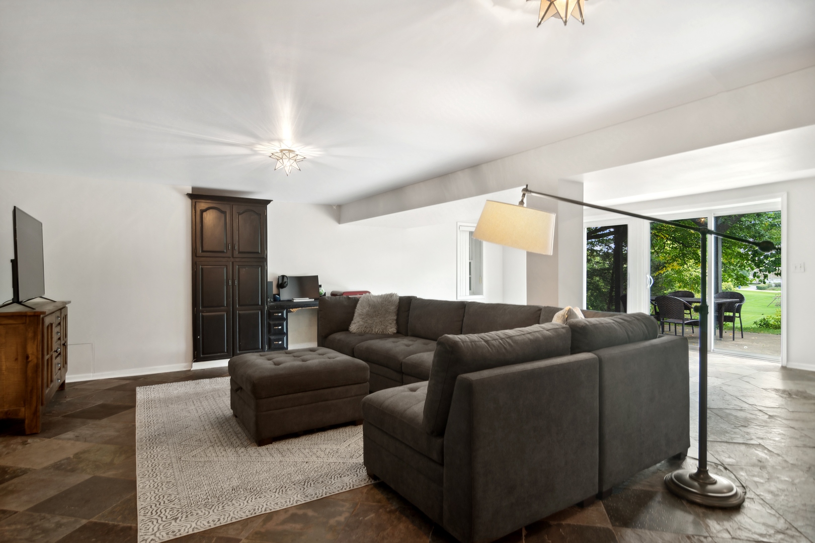 25333 N Cayuga Trail