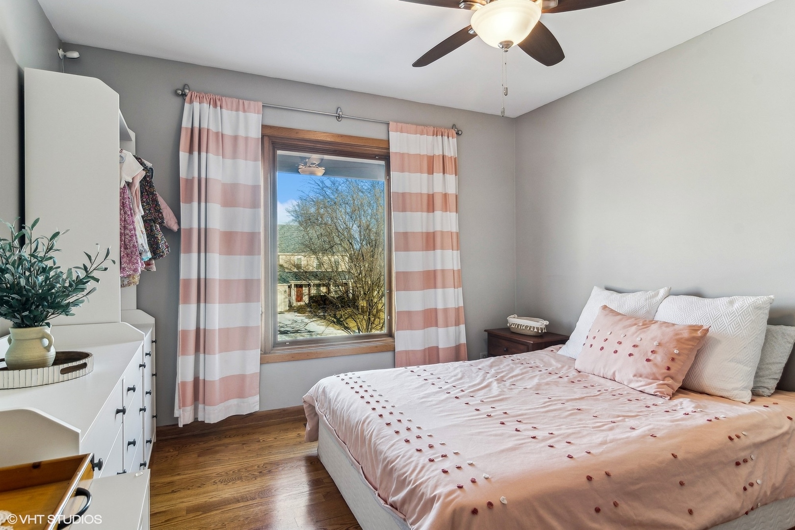 4256 Oak Knoll Lane