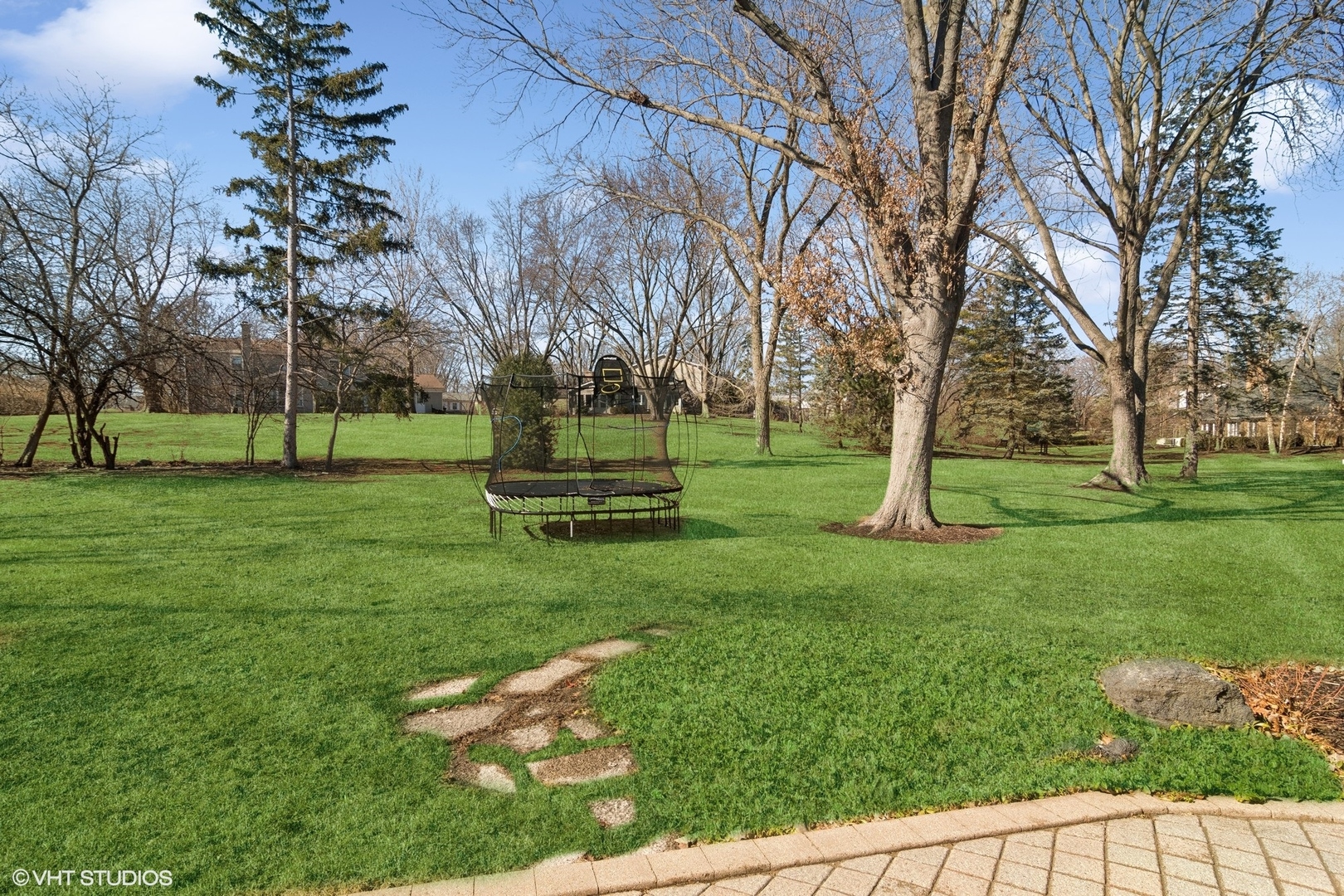 260 N Valley Road